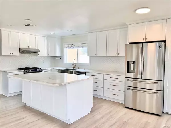 Corona, CA 92881,3795 Plantation