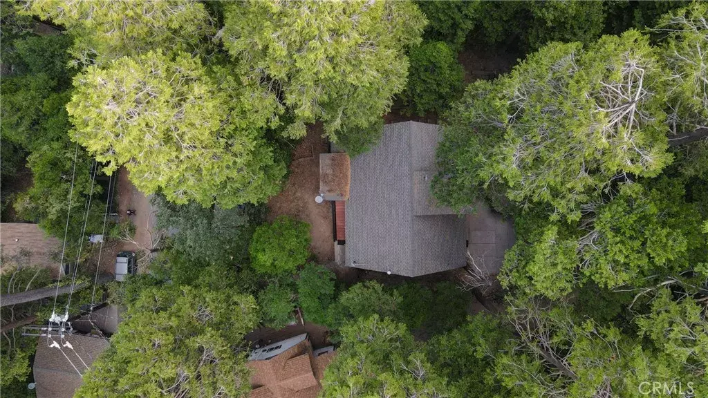 23747 Bowl Road, Crestline, CA 92325