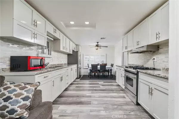 Rialto, CA 92376,250 N Linden #124