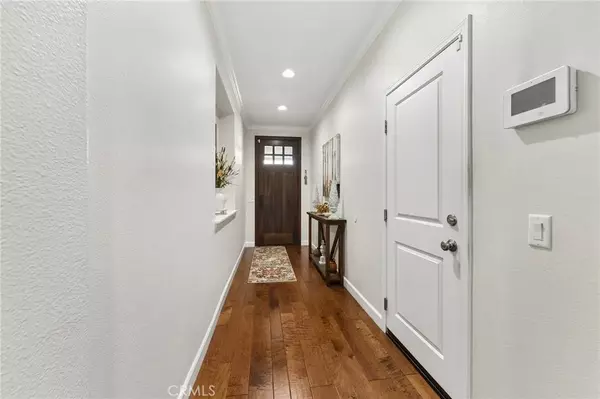 Eastvale, CA 92880,8238 Gamebird Street