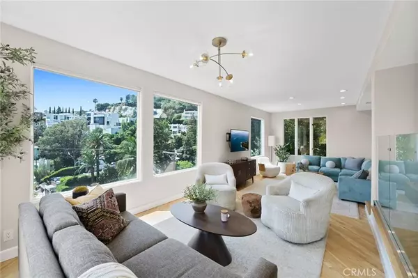 Los Angeles, CA 90069,1690 N Crescent Heights