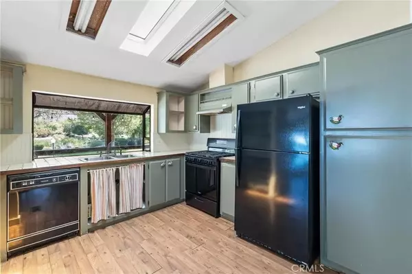 San Jacinto, CA 92583,21100 State #217A