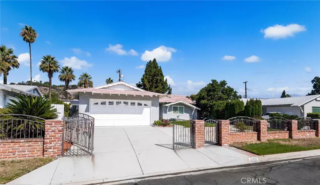 Glendora, CA 91740,1055 Essex Street