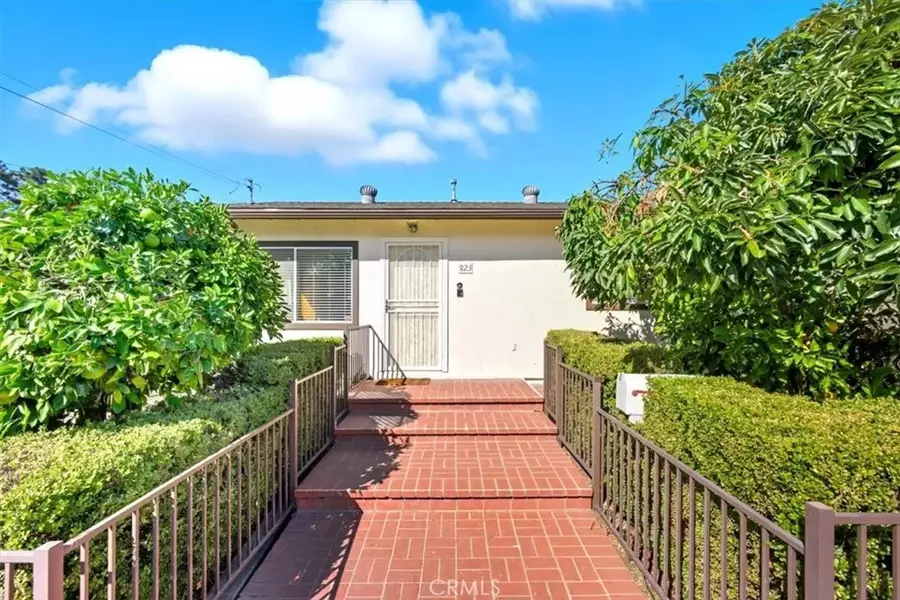 823 N 5th, Upland, CA 91786