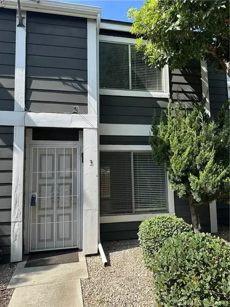 824 N Pasadena #3, Azusa, CA 91702