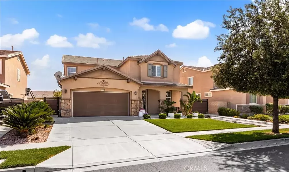 17961 Valerian, San Bernardino, CA 92407