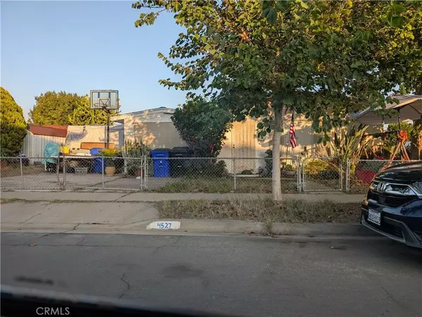 San Diego, CA 92117,4527 Kickapoo Court