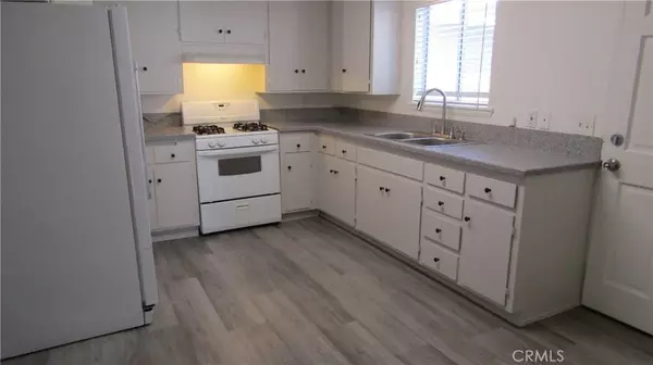 Ontario, CA 91764,324 W C Street