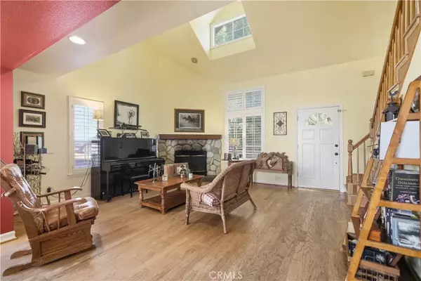 Val Verde, CA 91384,29045 Elk