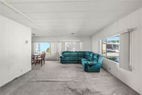 San Dimas, CA 91773,1245 W Cienega #60