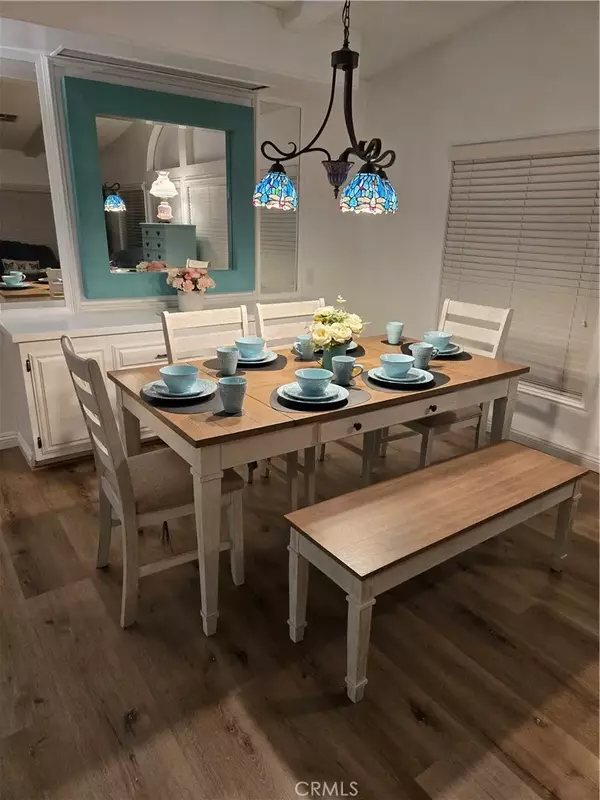 Azusa, CA 91702,840 Foothill #203