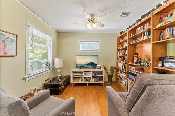 Los Angeles, CA 90065,2042 Rome