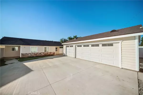 Covina, CA 91724,831 N Sunflower