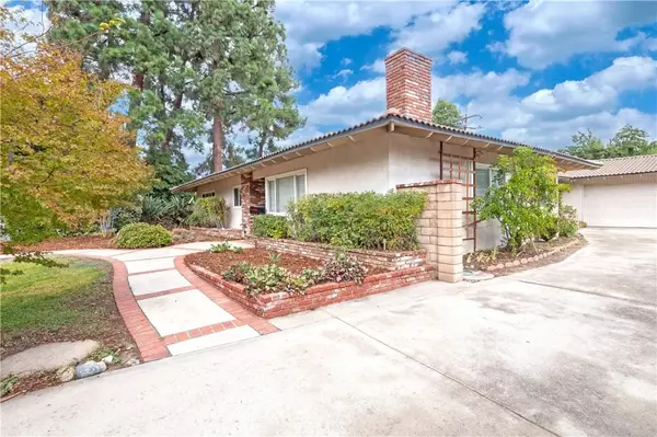 Claremont, CA 91711,1736 Sumner
