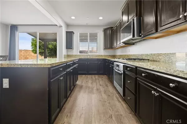 Eastvale, CA 92880,13289 Cadenza Dr