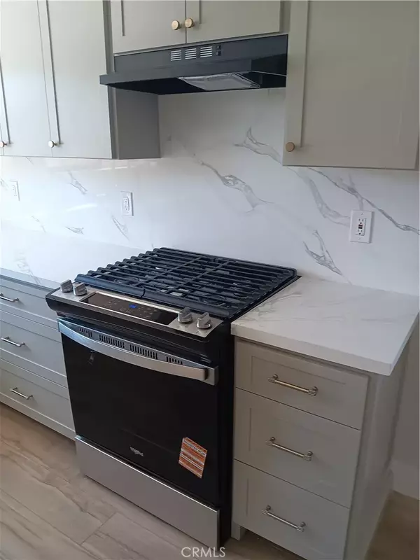 Chino, CA 91710,4887 Philadelphia Street