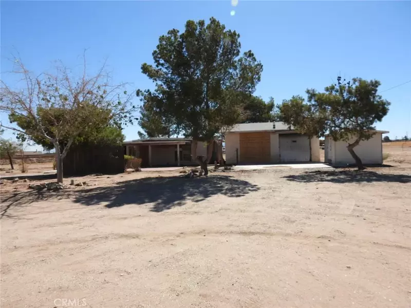 12825 Sequoia, Victorville, CA 92392