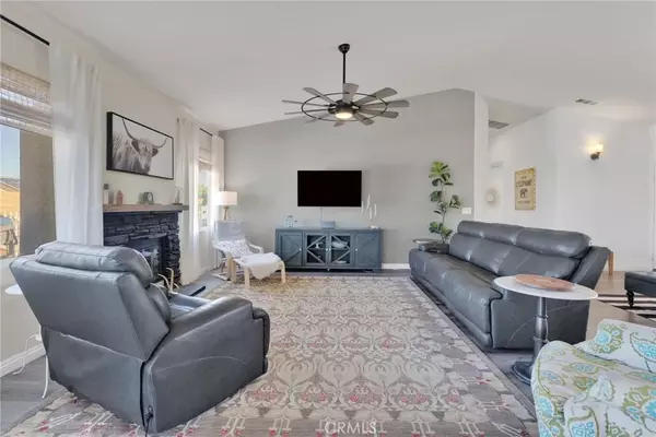 Apple Valley, CA 92308,21152 Reliance