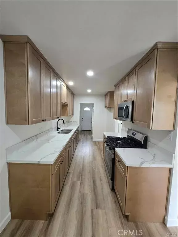 Montebello, CA 90640,2436 W Repetto