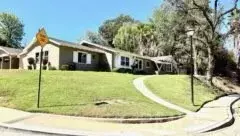 Riverside, CA 92507,134 W Broadbent