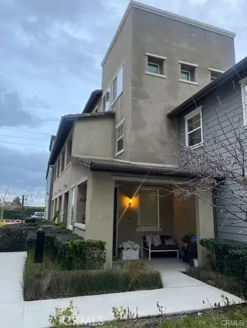 Claremont, CA 91711,1150 Newberry