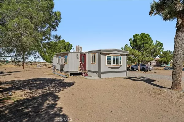 10444 Mono Road, Phelan, CA 92371