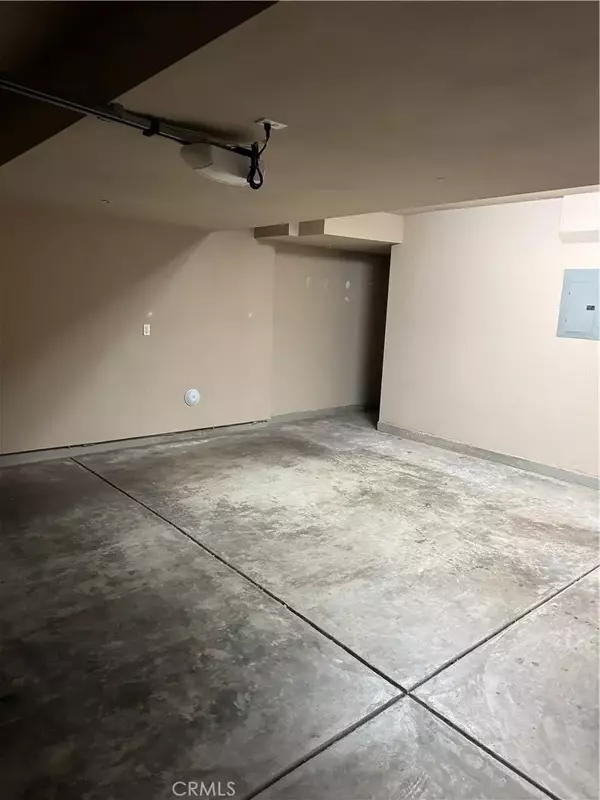 Claremont, CA 91711,1074 Newberry Lane