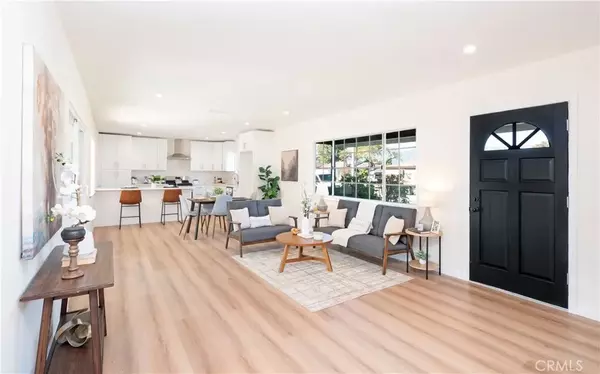 Covina, CA 91723,182 E Kelby Street