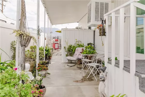 San Jacinto, CA 92583,655 E Main Street #66