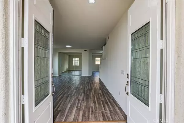 Lancaster, CA 93535,44256 Sunmist