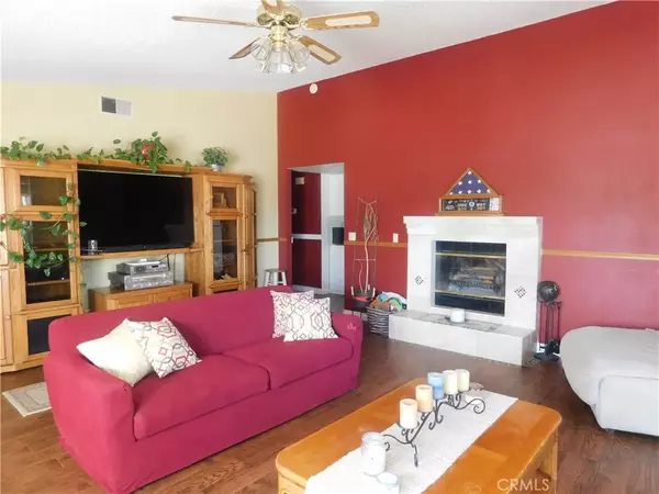 California City, CA 93505,9957 Susan