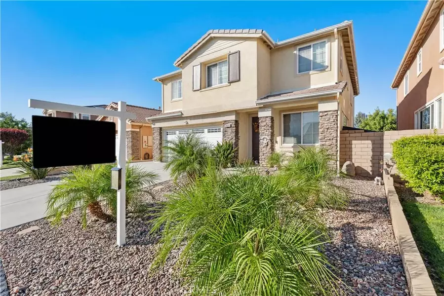 26692 Rim Creek Path, Menifee, CA 92584