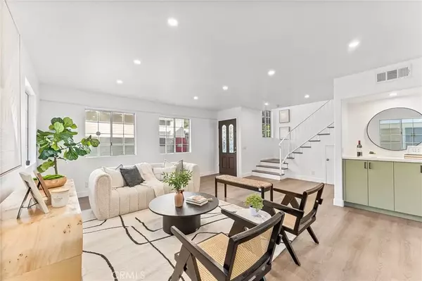 Pasadena, CA 91106,619 N Wilson Avenue #B