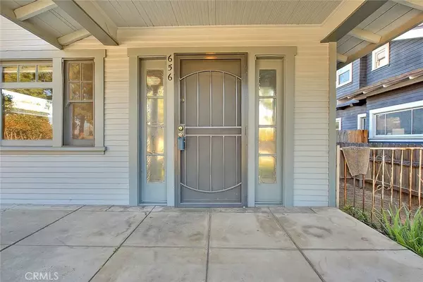 656 E Columbia, Pomona, CA 91767