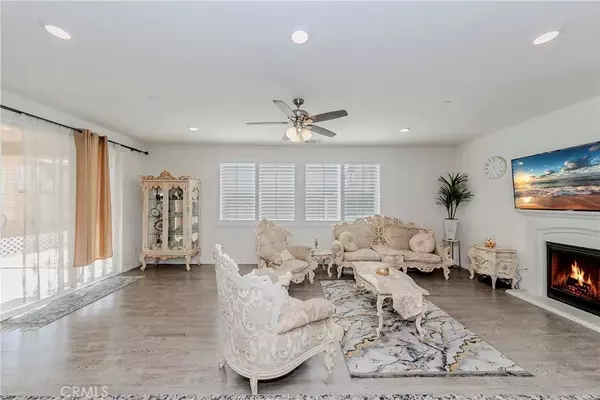 Fontana, CA 92336,15581 Curry