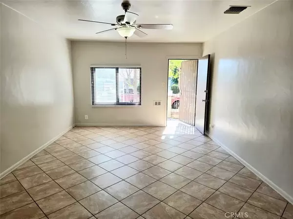 Ontario, CA 91762,116 W Maitland Street