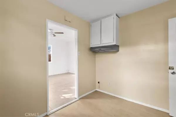 Los Angeles, CA 90044,10005 Denver