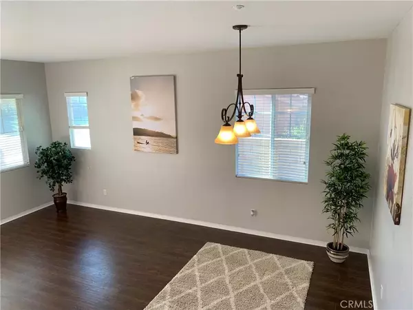 Fontana, CA 92336,15412 Thistle Street