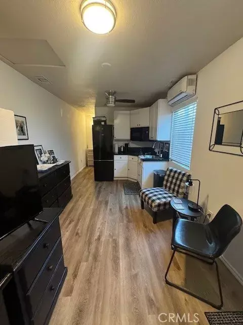 Claremont, CA 91711,1420 Oxford