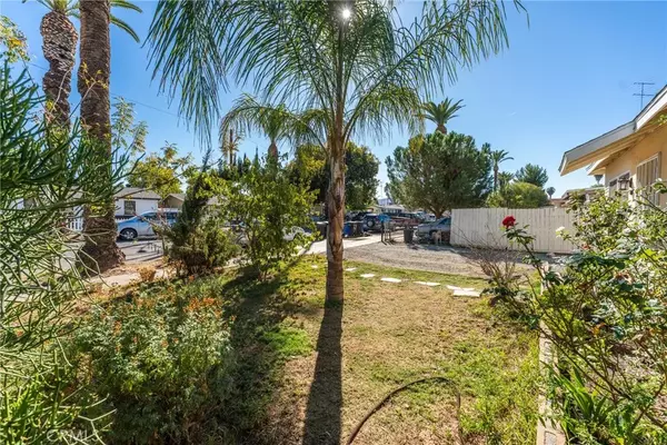 Hemet, CA 92543,459 N Taylor