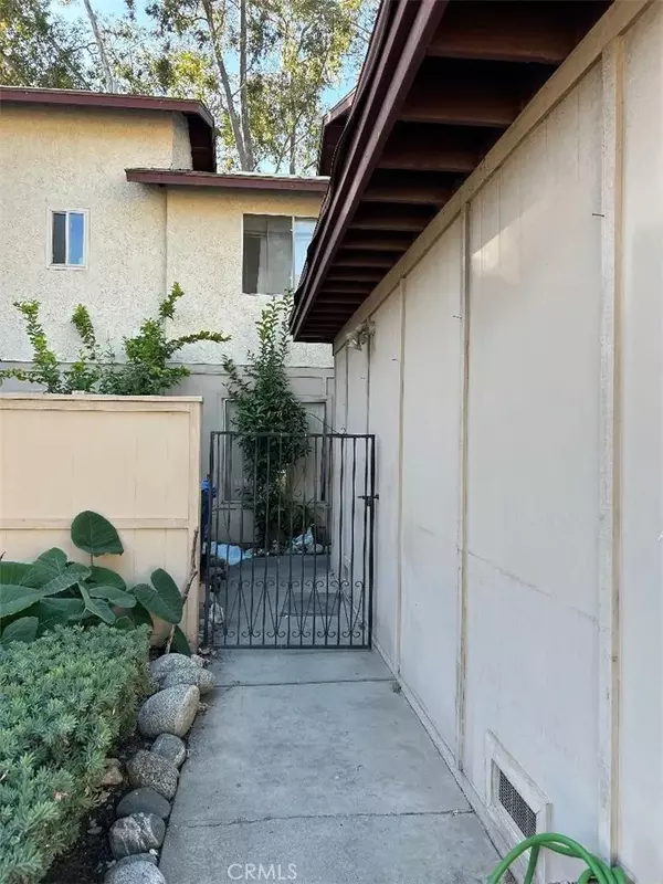 Azusa, CA 91702,1286 N Pine Needle Court