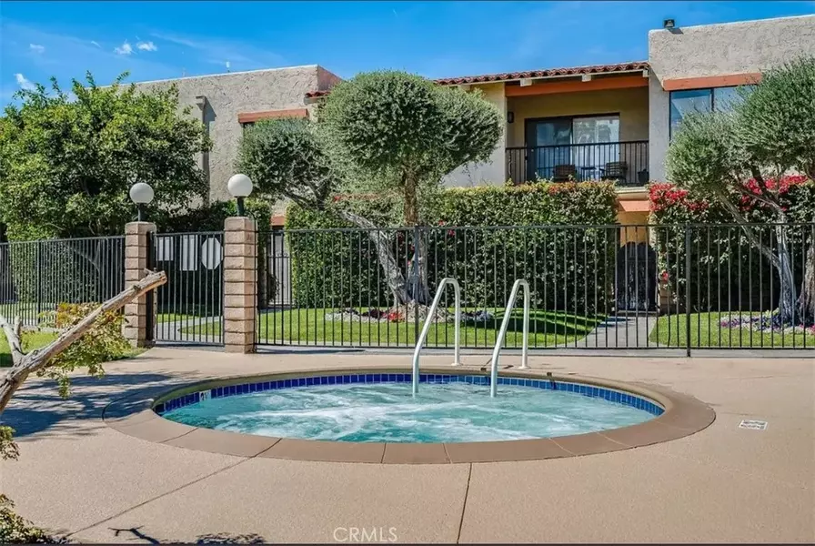 1421 N Sunrise, Palm Springs, CA 92262