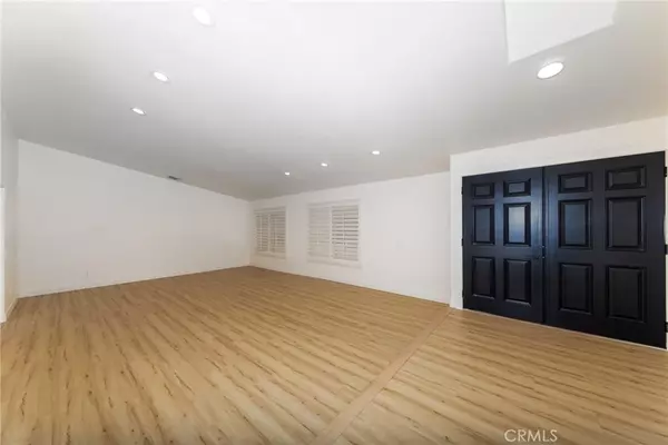 Riverside, CA 92504,16322 Pick Place