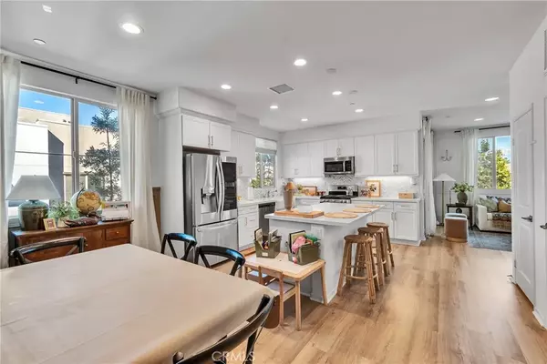 Chino, CA 91708,8367 Explorer