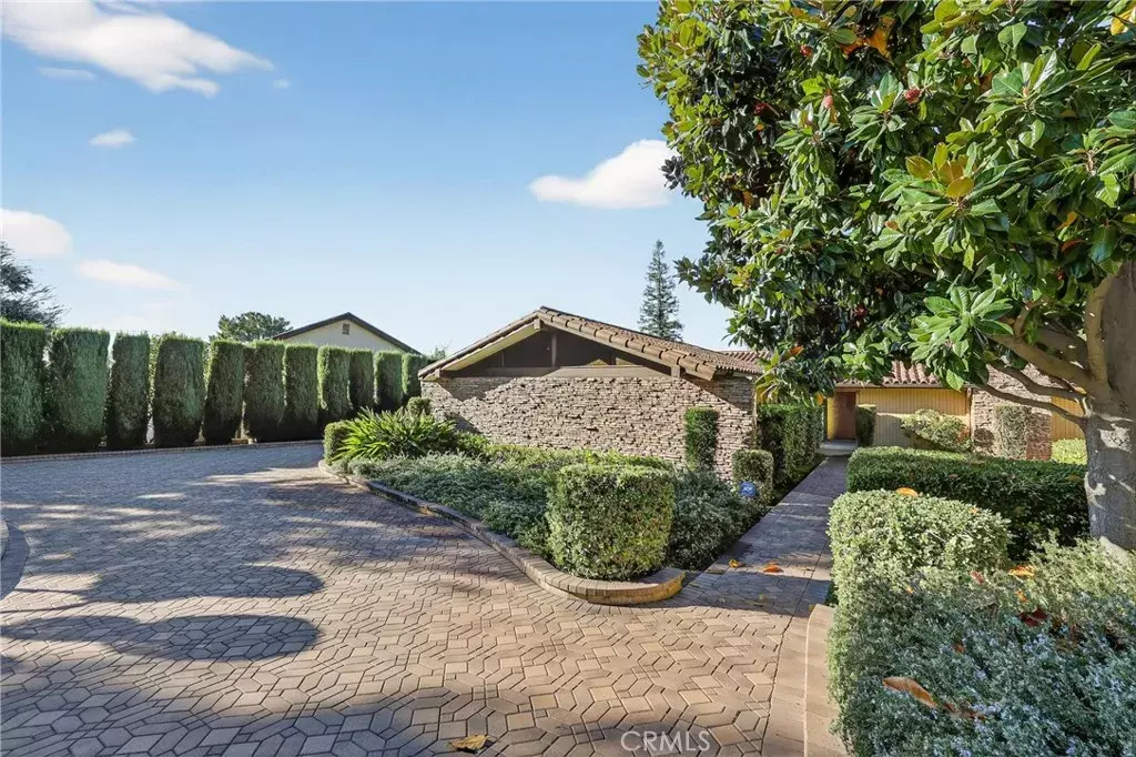 Upland, CA 91784,2419 San Antonio West