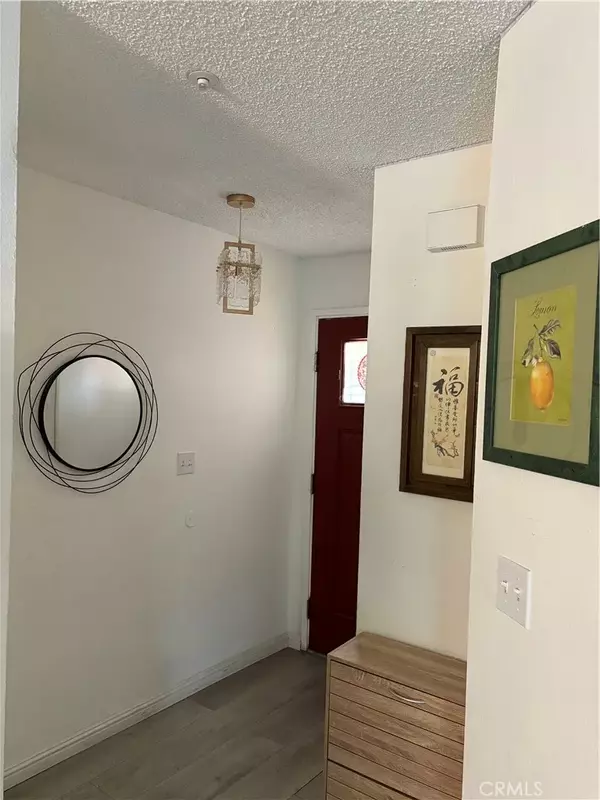 Pomona, CA 91766,1573 S Reservoir St #I