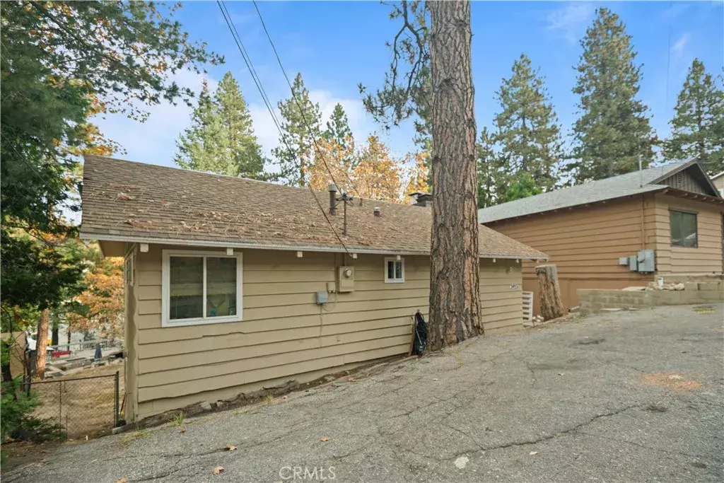 Running Springs, CA 92382,2493 Palo alto