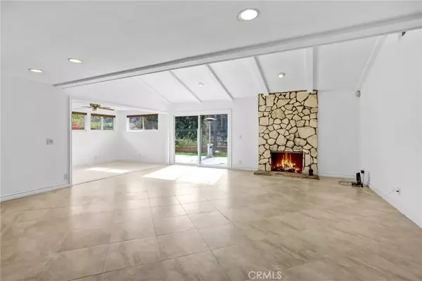 Diamond Bar, CA 91765,22616 Mountain Laurel