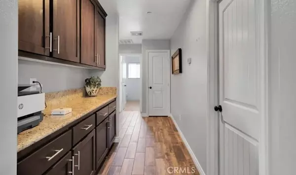 Oak Hills, CA 92371,9512 Mesquite Street