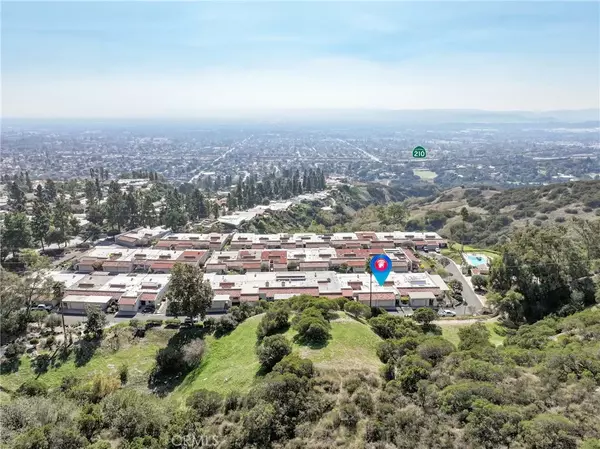 Claremont, CA 91711,892 W Highpoint